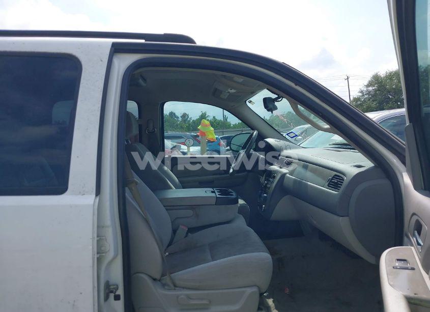 Photo 5 of 2009 Chevrolet Avalanche 1500 LS (VIN 3GNEC12079G239075)