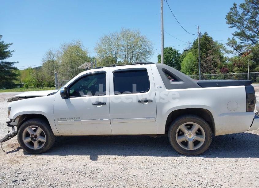Photo 15 of 2008 Chevrolet Avalanche 1500 LTZ (VIN 3GNEC12088G103407)