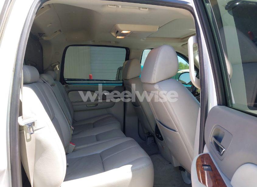 Photo 8 of 2008 Chevrolet Avalanche 1500 LTZ (VIN 3GNEC12088G103407)