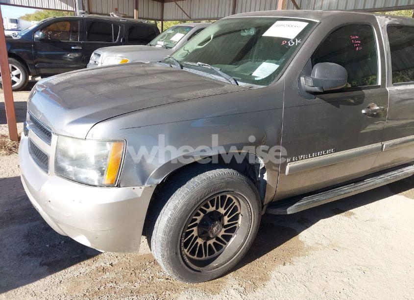 Photo 6 of 2008 Chevrolet Avalanche 1500 LT (VIN 3GNEC12088G147102)