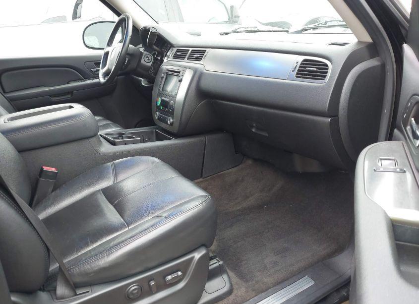 Photo 5 of 2007 Chevrolet Avalanche 1500 LT (VIN 3GNEC12097G318499)