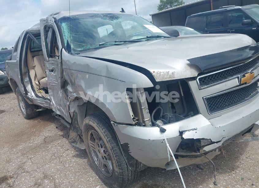 Photo 13 of 2007 Chevrolet Avalanche 1500 LS (VIN 3GNEC120X7G116612)
