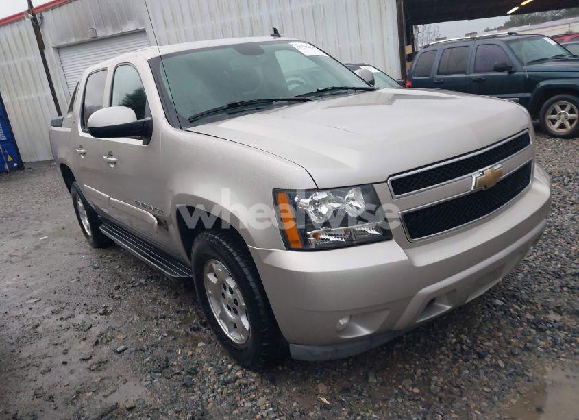 2007 Chevrolet Avalanche 1500 LT (VIN 3GNEC120X7G295332) main photo