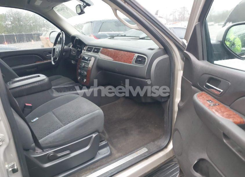 Photo 5 of 2007 Chevrolet Avalanche 1500 LT (VIN 3GNEC120X7G295332)