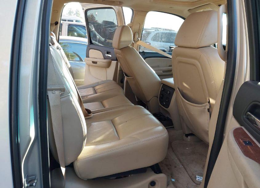 Photo 8 of 2007 Chevrolet Avalanche 1500 LT (VIN 3GNEC120X7G302148)