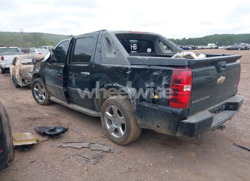 Photo 3 of 2008 Chevrolet Avalanche 1500 LTZ (VIN 3GNEC120X8G132486)