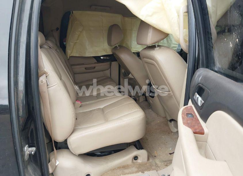 Photo 8 of 2008 Chevrolet Avalanche 1500 LTZ (VIN 3GNEC120X8G132486)