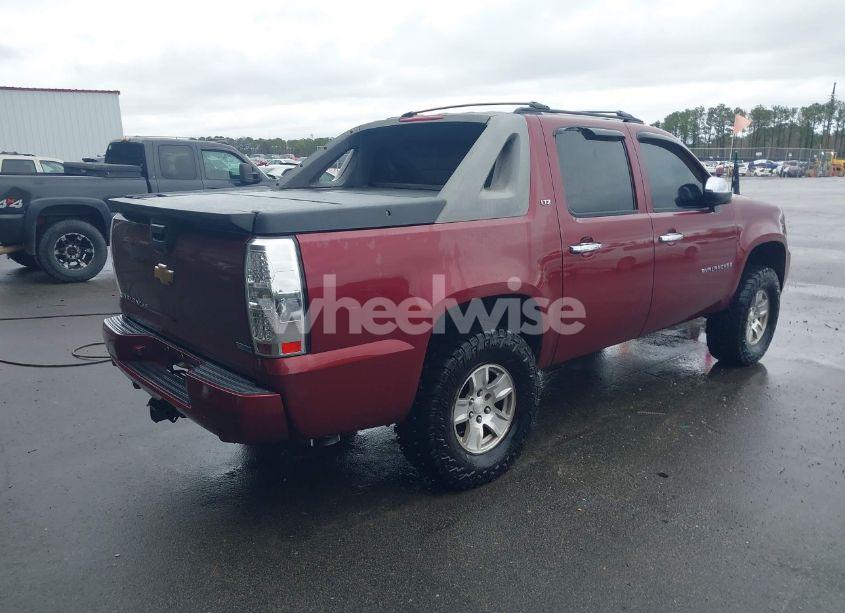 Photo 4 of 2008 Chevrolet Avalanche 1500 LTZ (VIN 3GNEC120X8G299964)