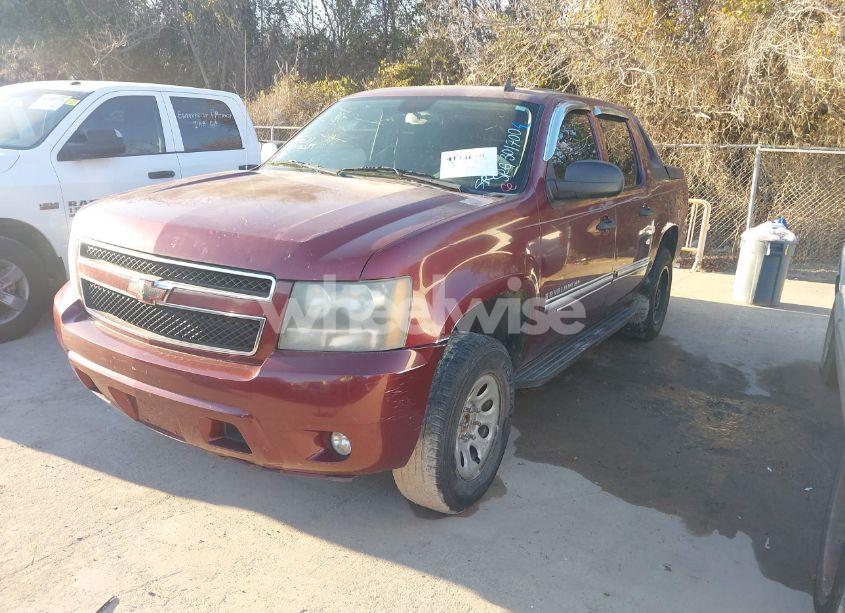 Photo 2 of 2008 Chevrolet Avalanche 1500 LS (VIN 3GNEC120X8G301700)