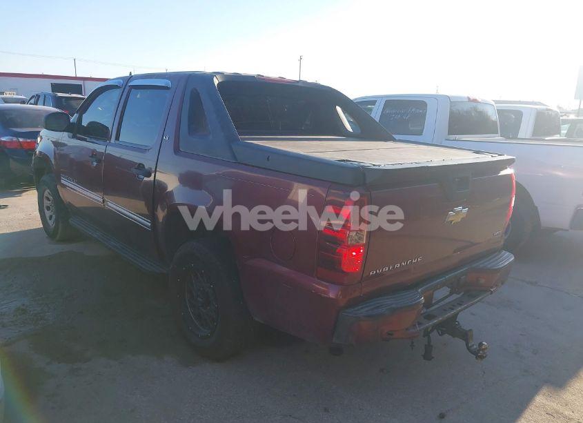 Photo 3 of 2008 Chevrolet Avalanche 1500 LS (VIN 3GNEC120X8G301700)