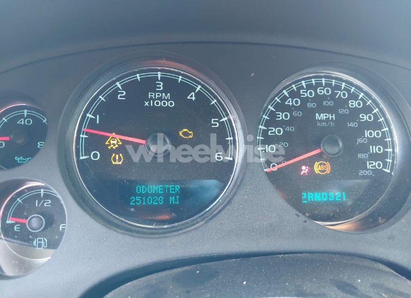 Photo 7 of 2008 Chevrolet Avalanche 1500 LS (VIN 3GNEC120X8G301700)