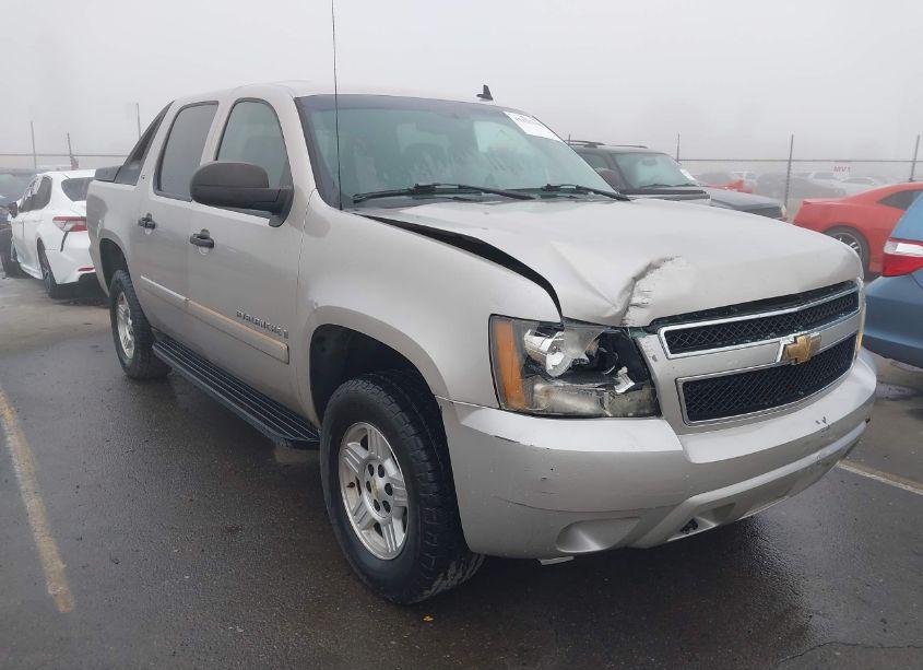 2007 Chevrolet Avalanche 1500 LS (VIN 3GNEC12J17G219121) main photo