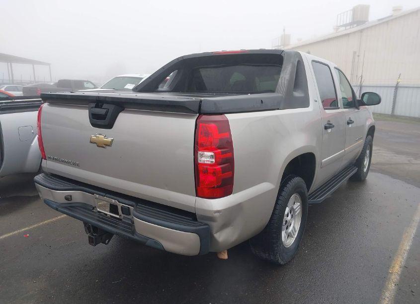Photo 4 of 2007 Chevrolet Avalanche 1500 LS (VIN 3GNEC12J17G219121)