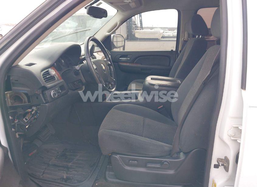 Photo 12 of 2007 Chevrolet Avalanche 1500 LT (VIN 3GNEC12J17G298600)