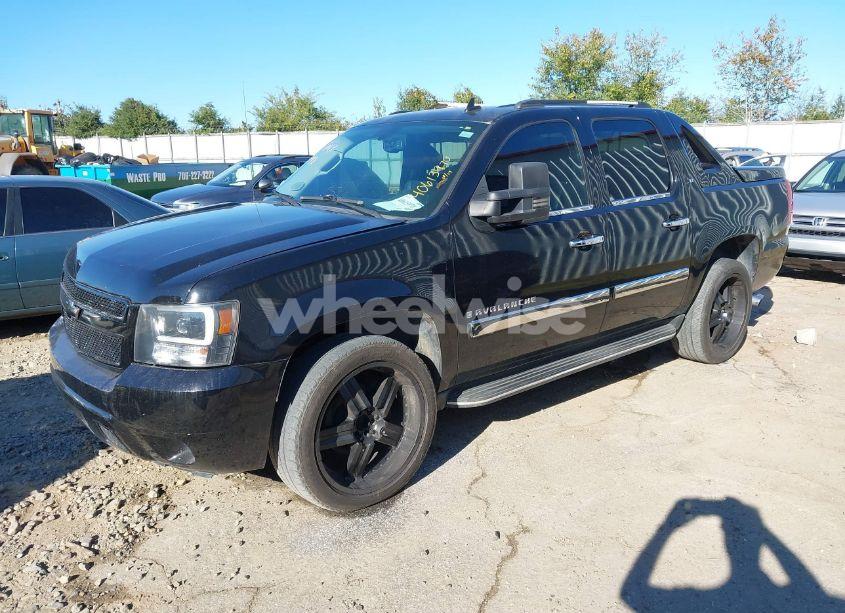 Photo 2 of 2008 Chevrolet Avalanche 1500 LT (VIN 3GNEC12J18G239810)