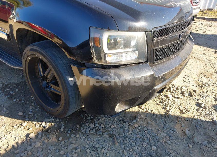 Photo 6 of 2008 Chevrolet Avalanche 1500 LT (VIN 3GNEC12J18G239810)