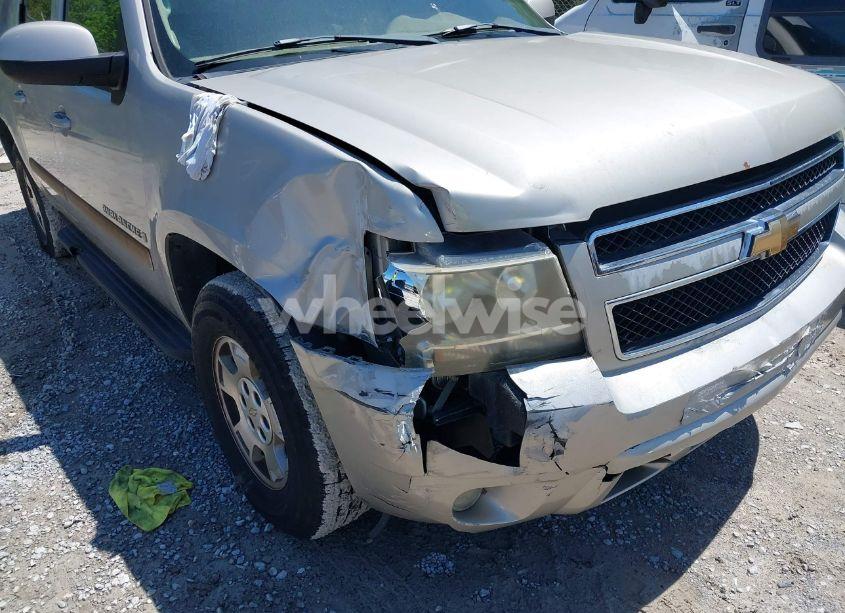 Photo 6 of 2007 Chevrolet Avalanche 1500 LT (VIN 3GNEC12J27G123076)
