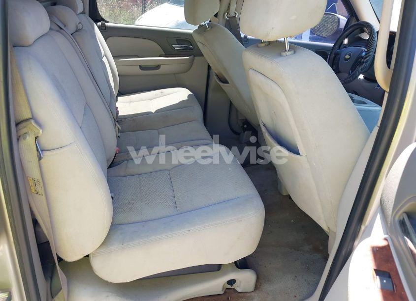 Photo 8 of 2007 Chevrolet Avalanche 1500 LT (VIN 3GNEC12J27G123076)