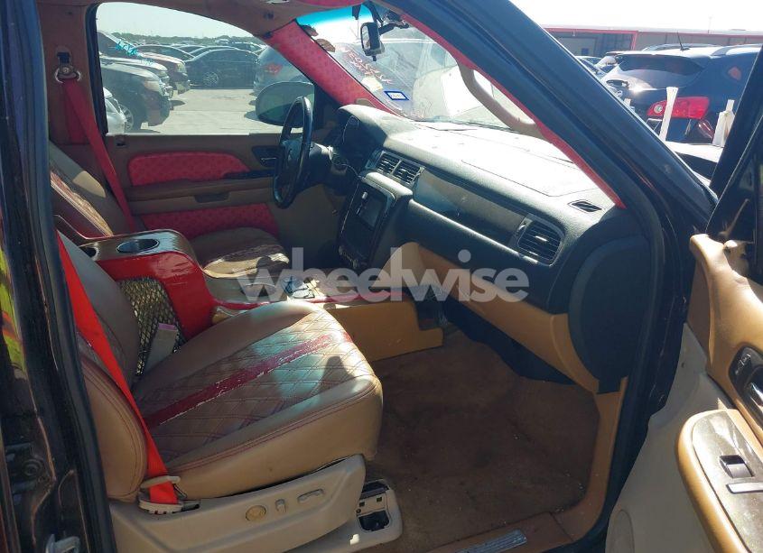 Photo 5 of 2007 Chevrolet Avalanche 1500 LTZ (VIN 3GNEC12J37G276436)