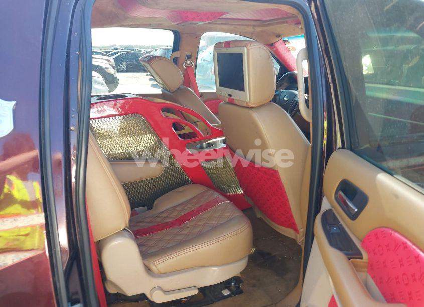 Photo 8 of 2007 Chevrolet Avalanche 1500 LTZ (VIN 3GNEC12J37G276436)