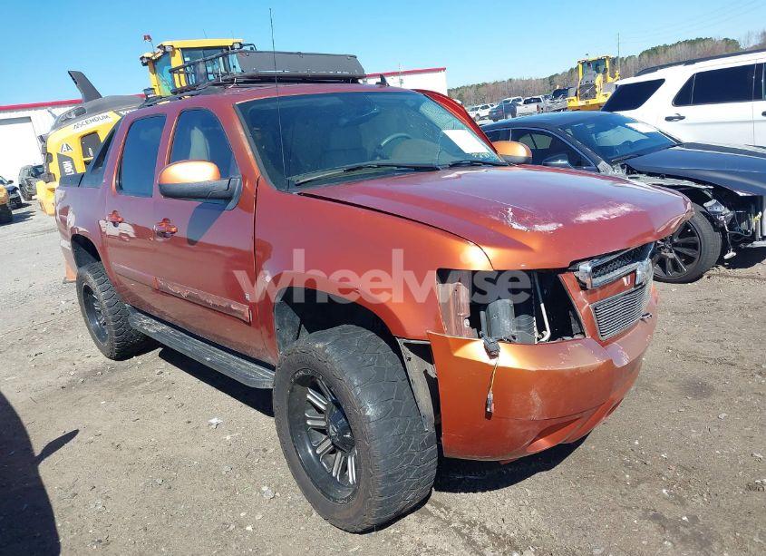 2007 Chevrolet Avalanche 1500 LT (VIN 3GNEC12J47G133253) main photo