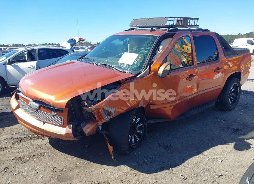 Photo 2 of 2007 Chevrolet Avalanche 1500 LT (VIN 3GNEC12J47G133253)