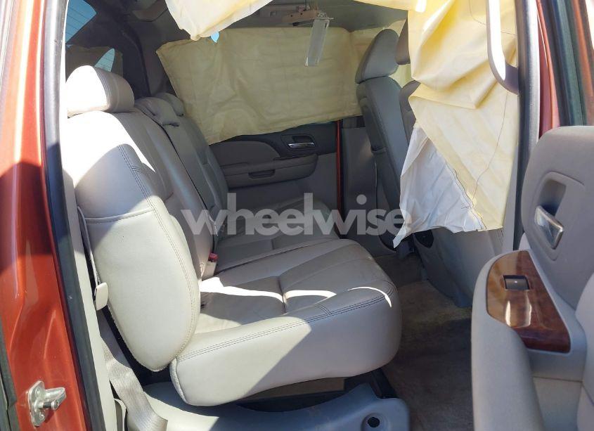 Photo 7 of 2007 Chevrolet Avalanche 1500 LT (VIN 3GNEC12J47G133253)