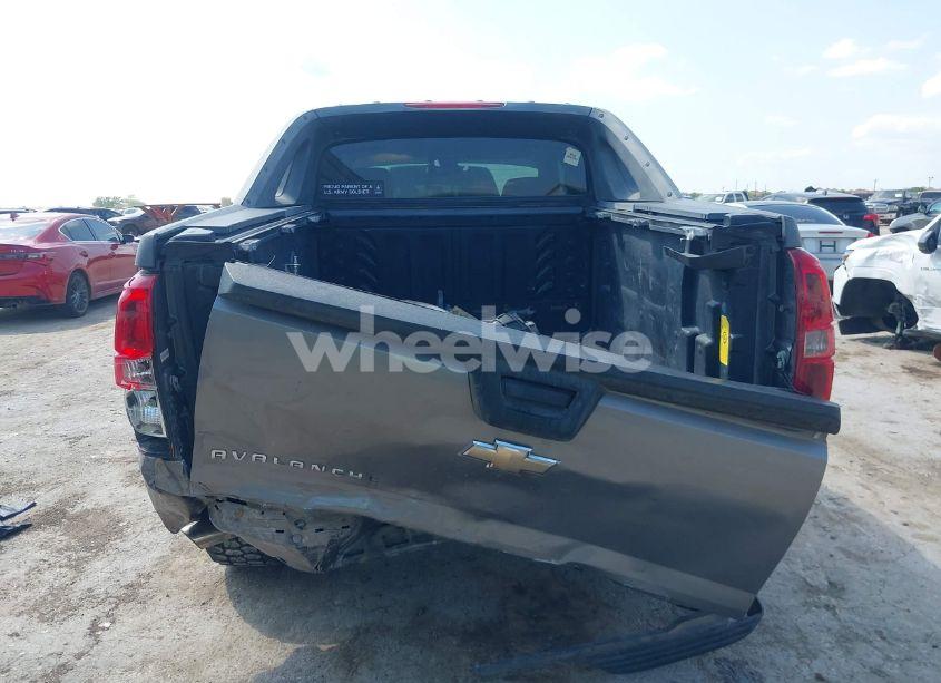 Photo 16 of 2008 Chevrolet Avalanche 1500 LS (VIN 3GNEC12J68G279820)