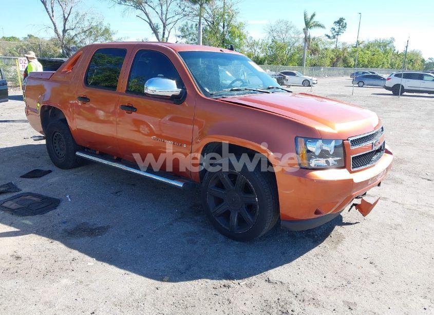 2007 Chevrolet Avalanche 1500 LS (VIN 3GNEC12J77G128676) main photo