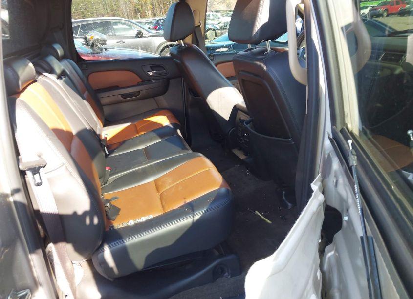 Photo 8 of 2008 Chevrolet Avalanche 1500 LT (VIN 3GNEC12J78G149951)