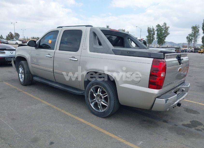 Photo 3 of 2008 Chevrolet Avalanche 1500 LTZ (VIN 3GNEC12J78G163560)