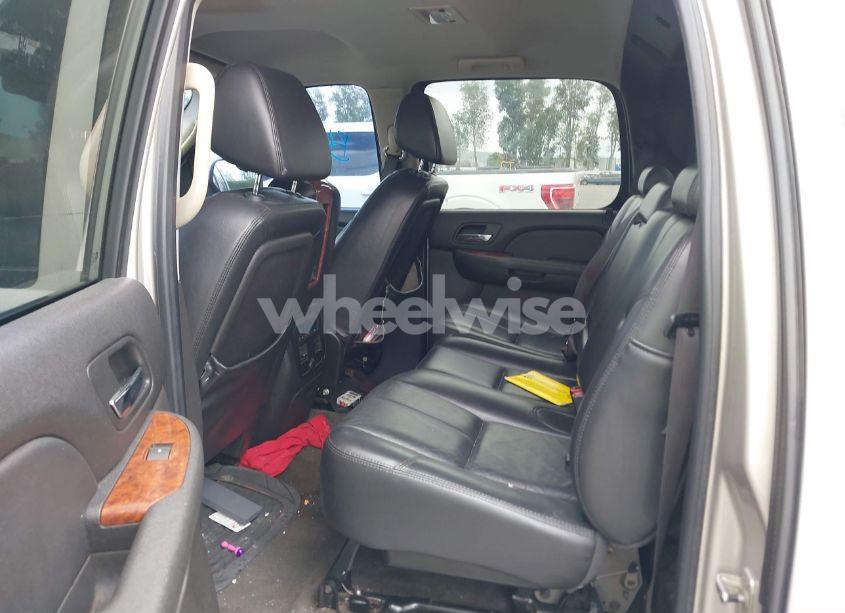 Photo 8 of 2008 Chevrolet Avalanche 1500 LTZ (VIN 3GNEC12J78G163560)