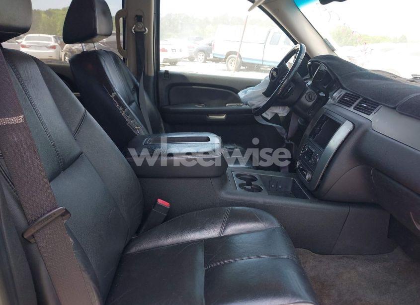 Photo 5 of 2007 Chevrolet Avalanche 1500 LT (VIN 3GNEC12J87G309298)