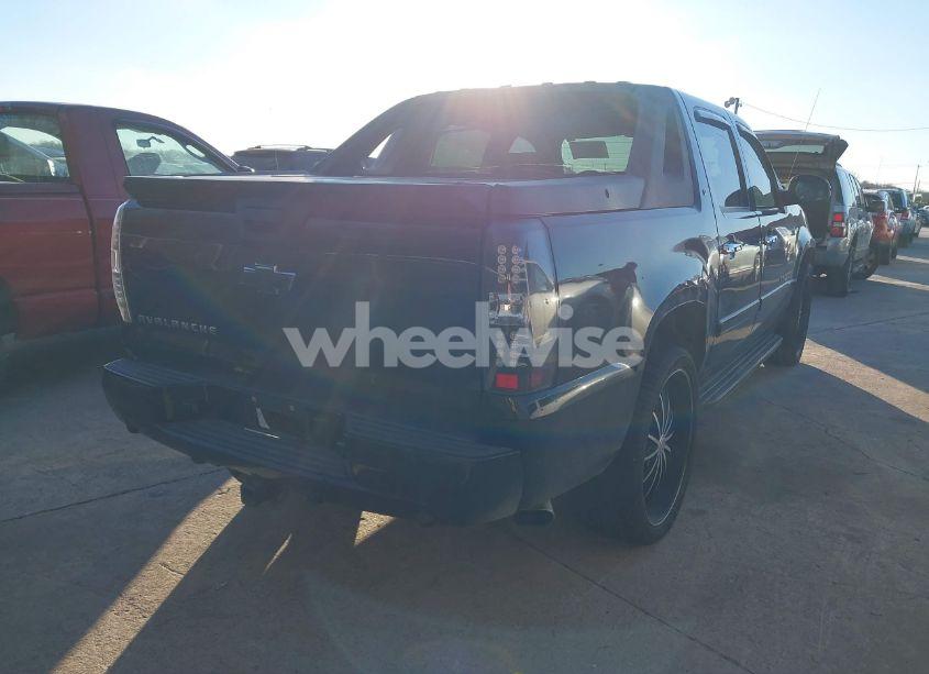 Photo 4 of 2007 Chevrolet Avalanche 1500 LT (VIN 3GNEC12J97G255185)