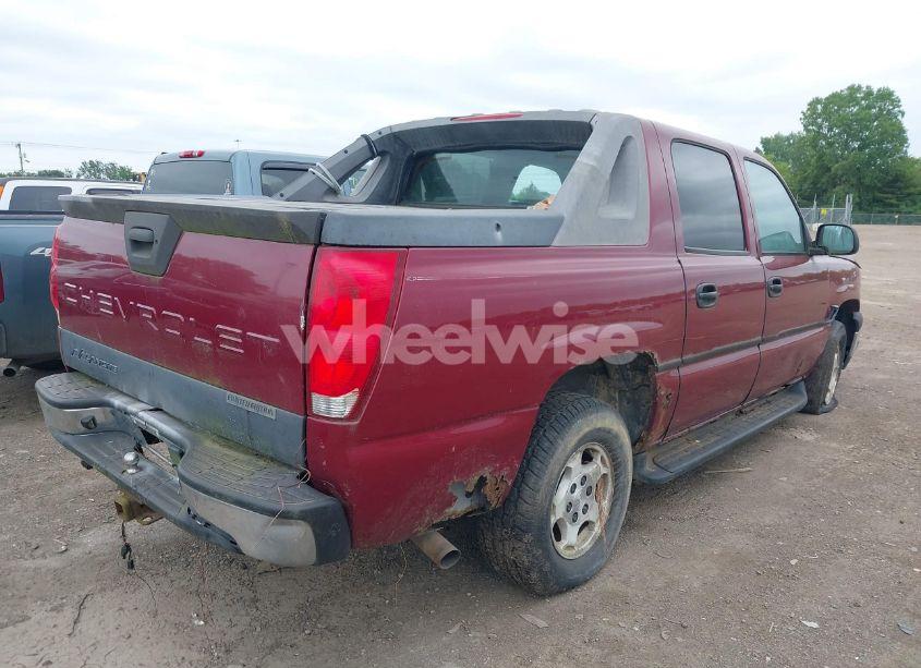 Photo 4 of 2004 Chevrolet Avalanche 1500 (VIN 3GNEC12T04G179434)