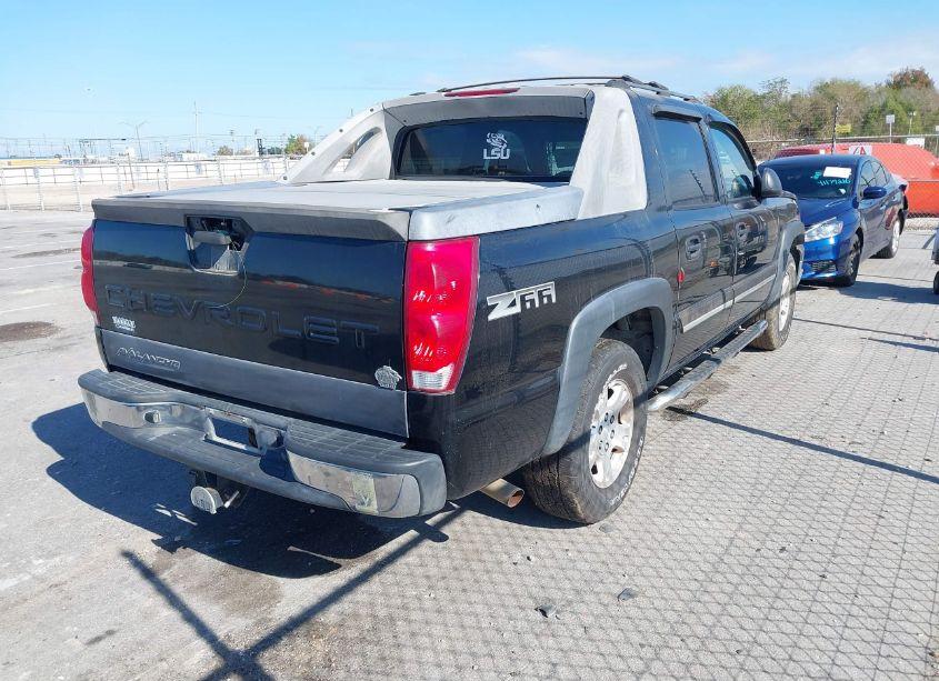 Photo 4 of 2004 Chevrolet Avalanche 1500 (VIN 3GNEC12T04G222413)