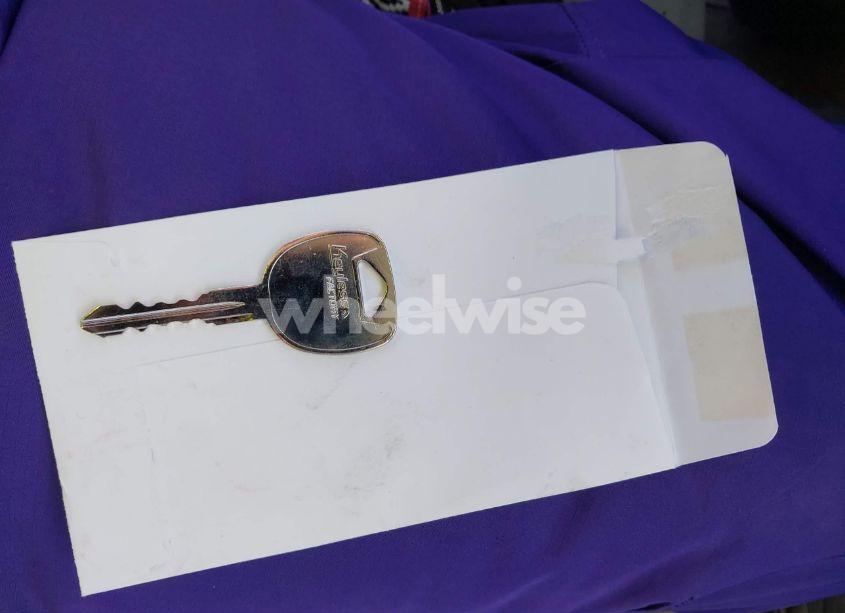 Photo 11 of 2004 Chevrolet Avalanche 1500 (VIN 3GNEC12T04G253578)