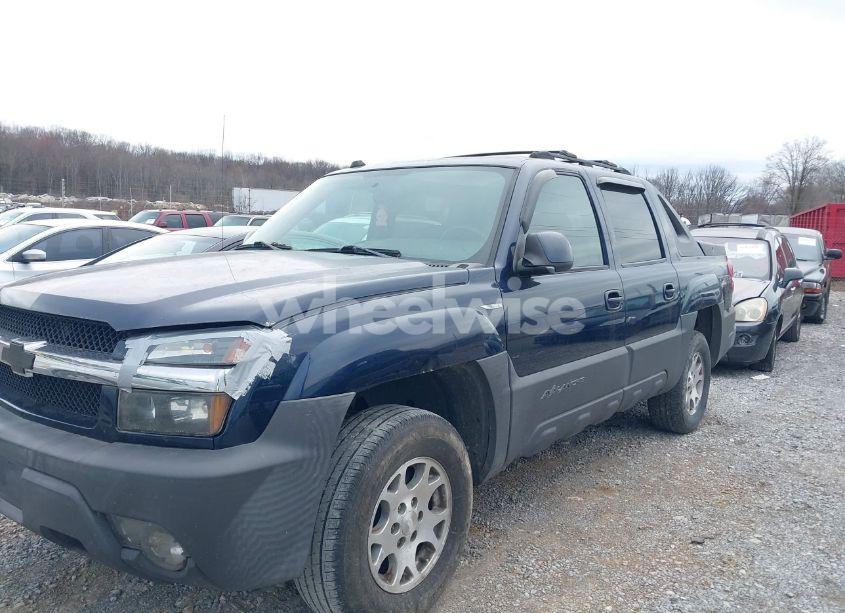 Photo 2 of 2004 Chevrolet Avalanche 1500 (VIN 3GNEC12T04G253578)