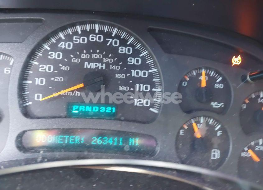 Photo 7 of 2004 Chevrolet Avalanche 1500 (VIN 3GNEC12T04G253578)