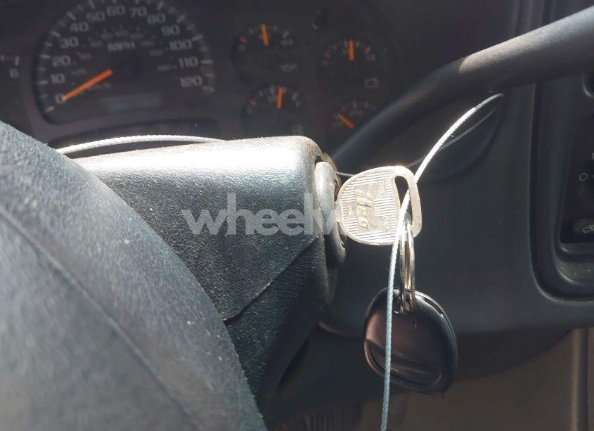 Photo 11 of 2004 Chevrolet Avalanche 1500 (VIN 3GNEC12T04G257212)