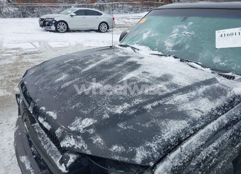 Photo 10 of 2004 Chevrolet Avalanche 1500 (VIN 3GNEC12T04G282465)