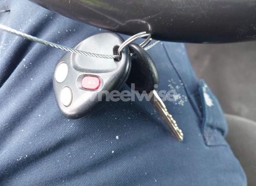 Photo 11 of 2004 Chevrolet Avalanche 1500 (VIN 3GNEC12T04G282465)