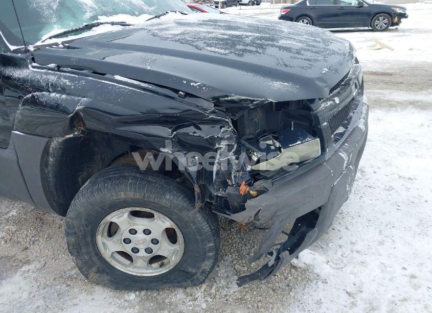 Photo 19 of 2004 Chevrolet Avalanche 1500 (VIN 3GNEC12T04G282465)
