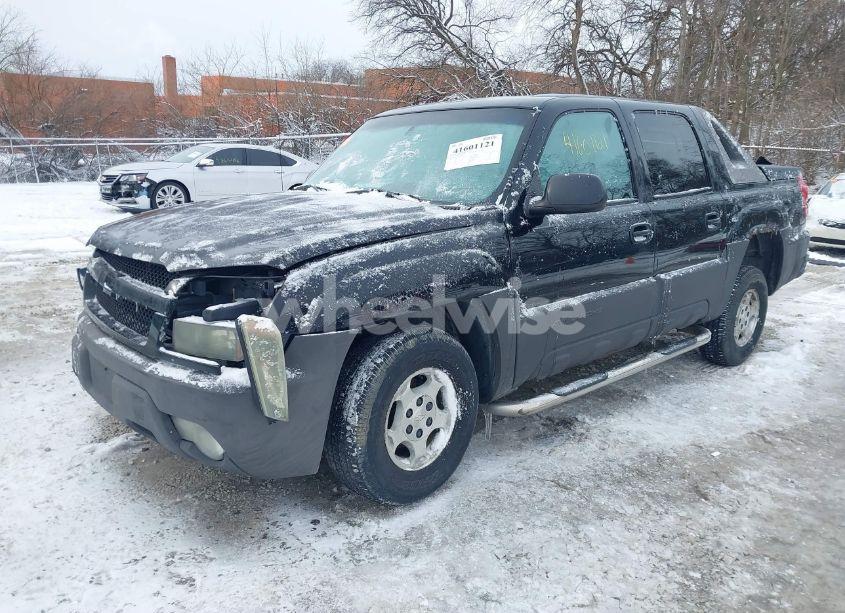 Photo 2 of 2004 Chevrolet Avalanche 1500 (VIN 3GNEC12T04G282465)
