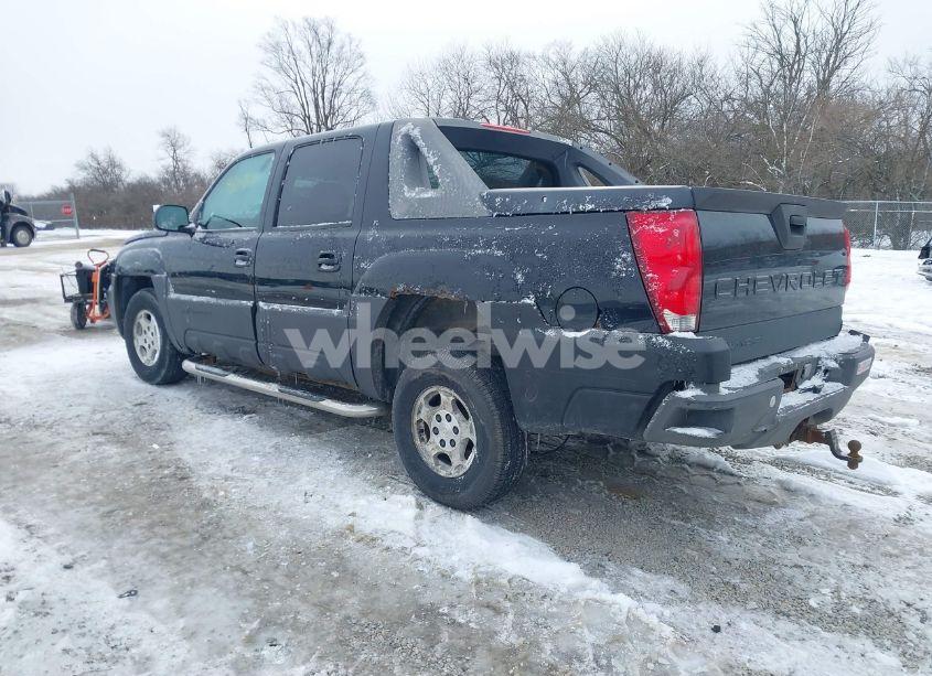 Photo 3 of 2004 Chevrolet Avalanche 1500 (VIN 3GNEC12T04G282465)