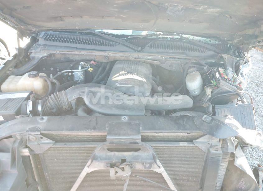 Photo 10 of 2004 Chevrolet Avalanche 1500 (VIN 3GNEC12T54G111792)