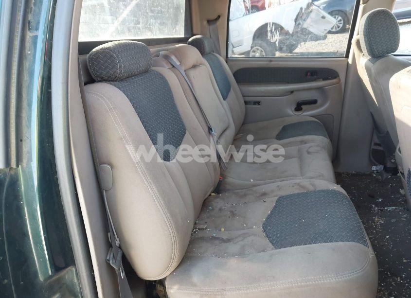 Photo 8 of 2004 Chevrolet Avalanche 1500 (VIN 3GNEC12T54G111792)