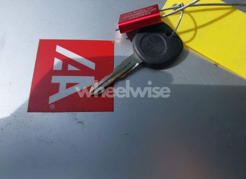 Photo 11 of 2004 Chevrolet Avalanche 1500 (VIN 3GNEC12T64G261328)