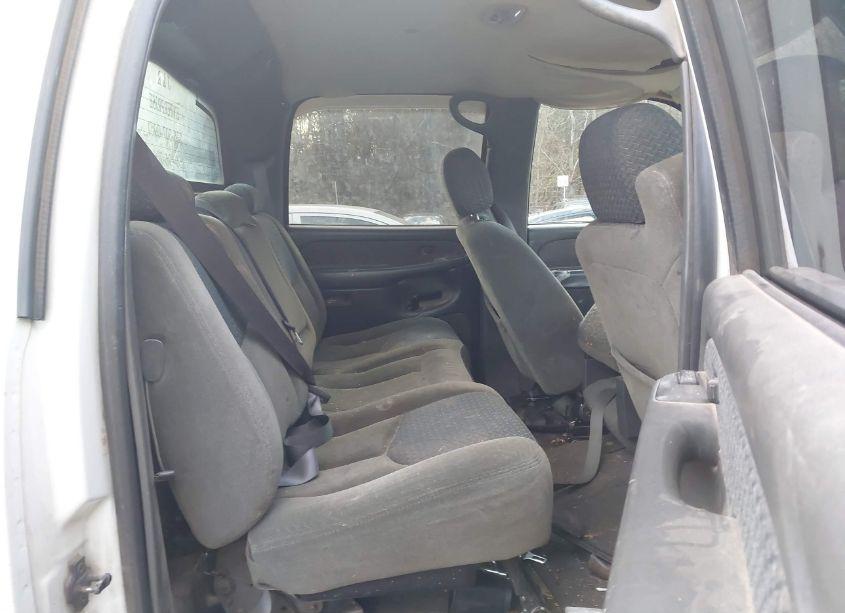 Photo 7 of 2004 Chevrolet Avalanche 1500 (VIN 3GNEC12T94G105865)