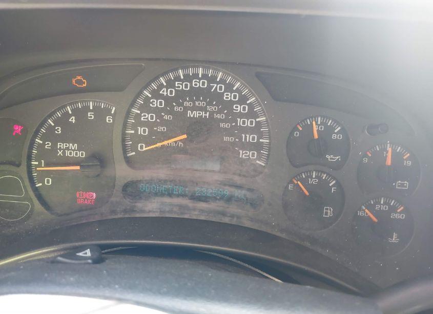 Photo 7 of 2004 Chevrolet Avalanche 1500 (VIN 3GNEC12T94G141040)